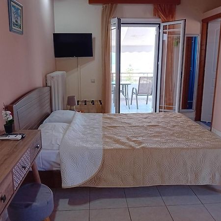 Valta'S Room Palairos Ngoại thất bức ảnh